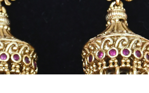 Jhumkas