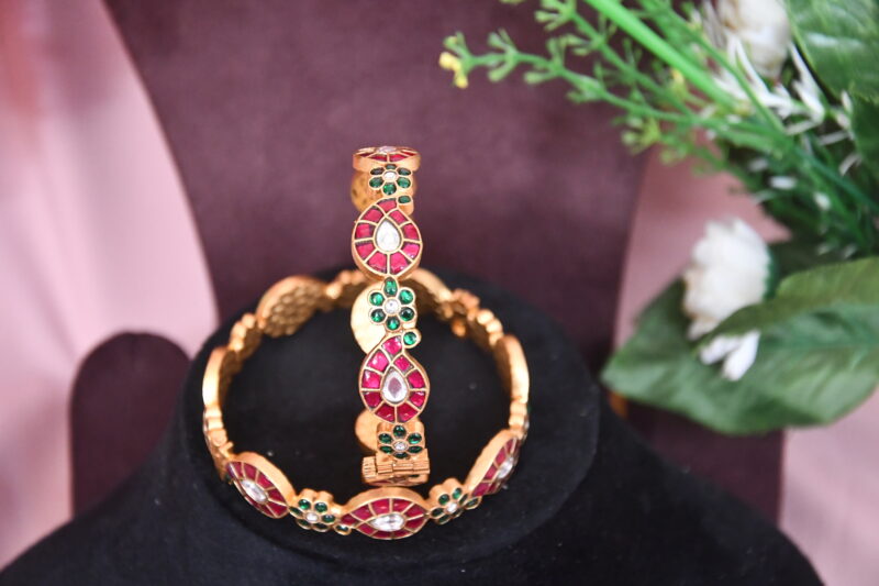 Two Piece Kundan Mango Bangles NFBA37