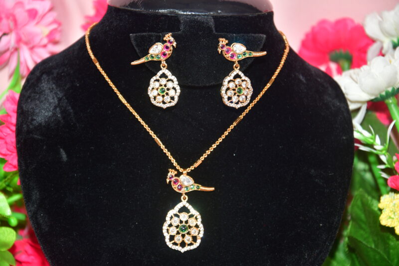 Simple Bird Chain with Earrings NFC13