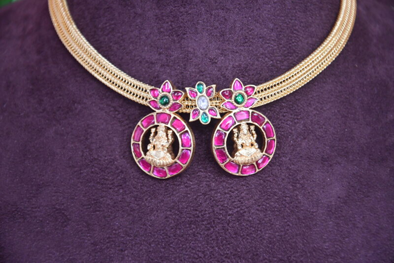 Kundan Lakshmi Set with Earrings NFN71 - Image 3