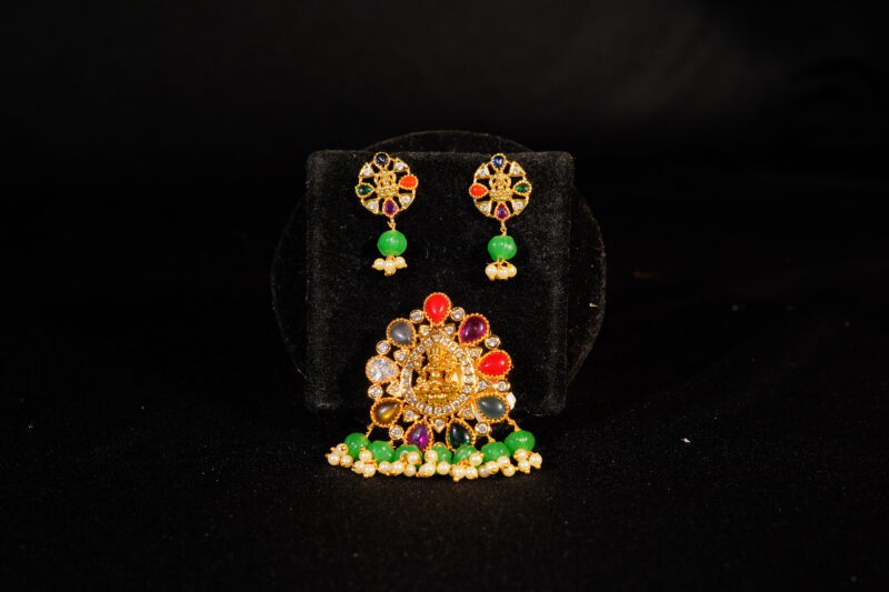 Lakshmi Navaratna Pendant Set with Earrings NFP03
