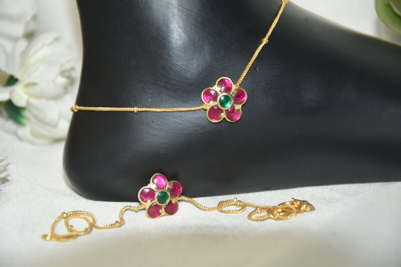 Round Flower Shape Kundan Anklets NFA012 - Image 2