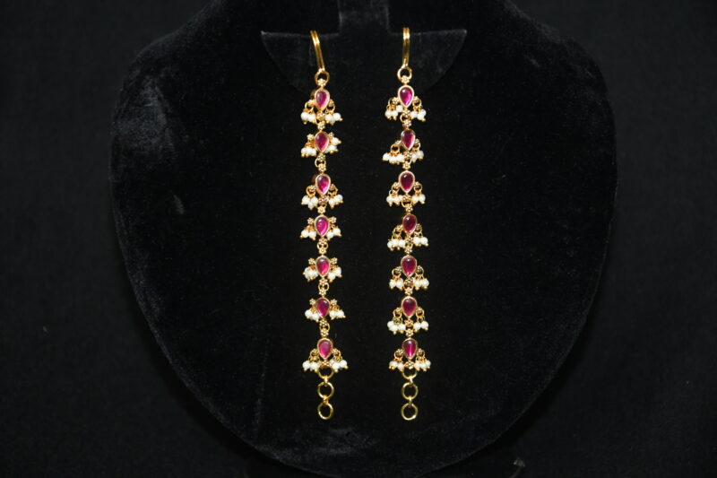 Jadau kundan pink matilu/earchain by Nischala Fashions