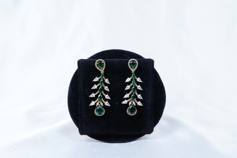 Feather model necklace with earrings NFN118 - Image 3