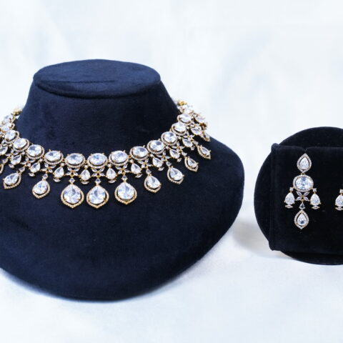 Grand cz necklace with earrings