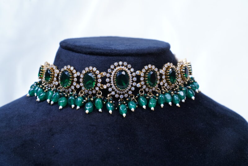 Victorian green choker necklace with earrings NFN121G - Image 2
