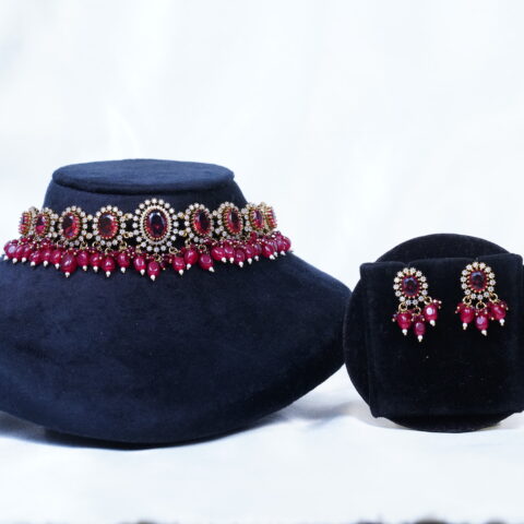 Victorian pink choker necklace with earrings