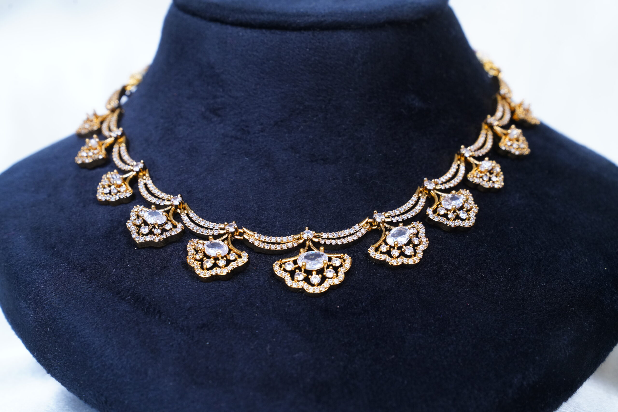 Simple flower necklace with earrings in white NFN123W - Image 2