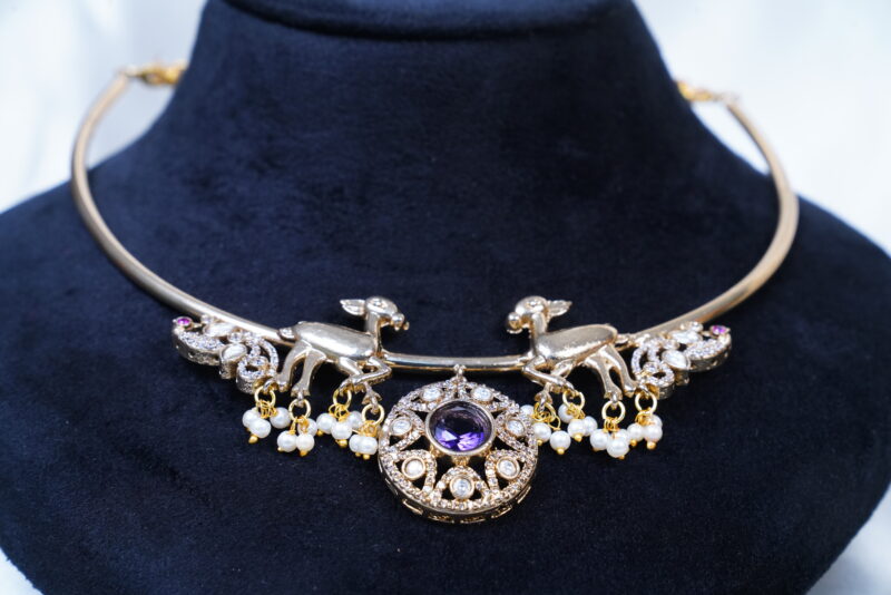 Deer hasli/kante necklace with earrings in violet (NFN124V) - Image 2