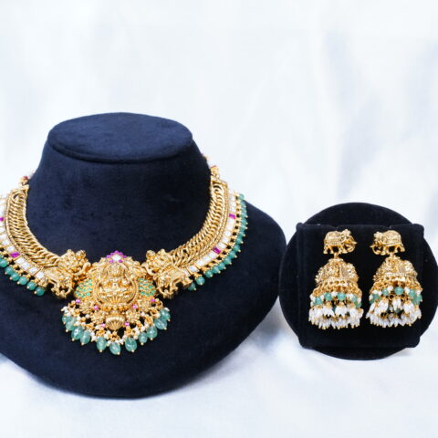 Antique gold Lakshmi jelebi kundan necklace with earrings