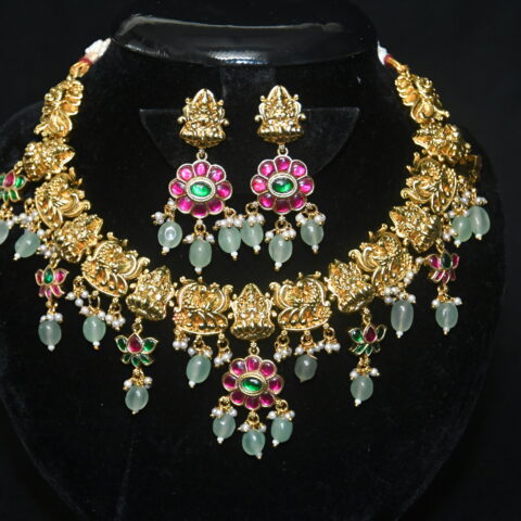 Antique kundan lakshmi necklace with earrings