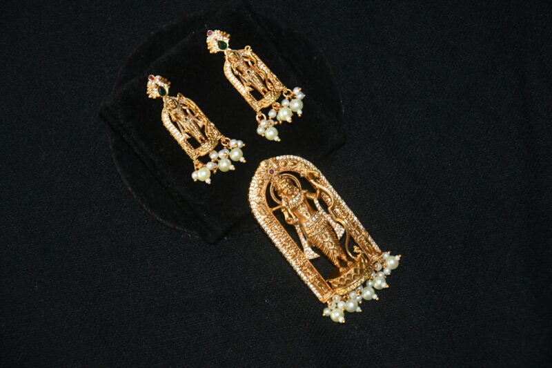 Ayodhya Balram pendant with earrings NFP10 - Image 3