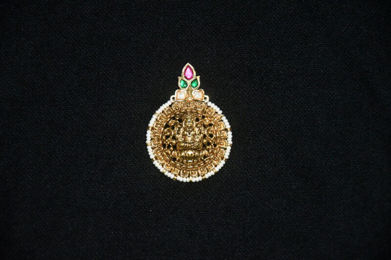 Antique Lakshmi round pendant with earrings NFP12 - Image 3