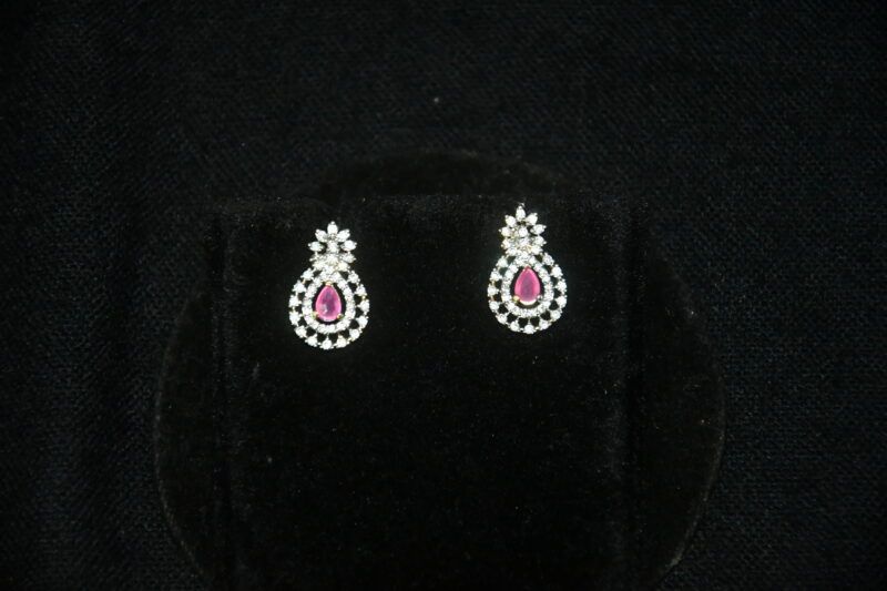 Small diamond pendant with earrings in pink NFP14P - Image 3