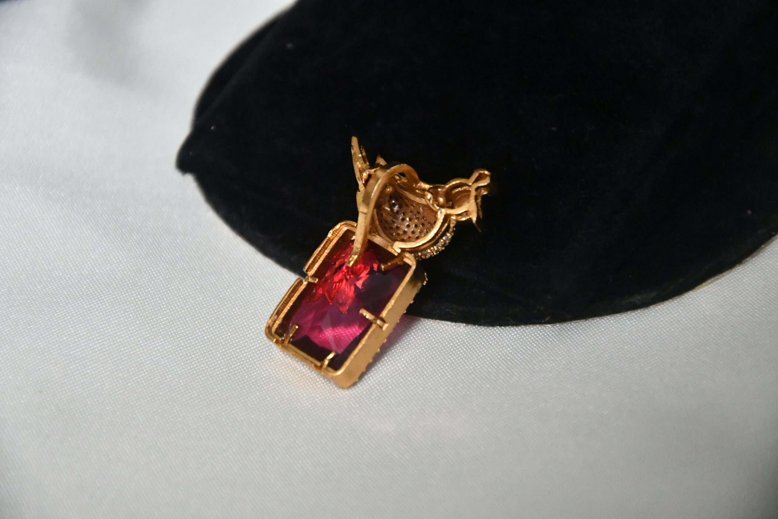 Bird cz pendant in pink NFP16P - Image 2