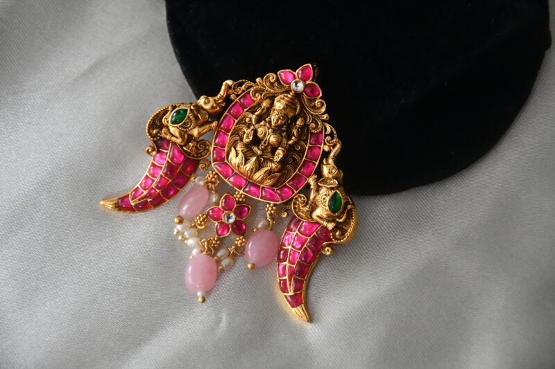 Lakshmi jadau kundan double tiger nail style pendant NFP24 - Image 3