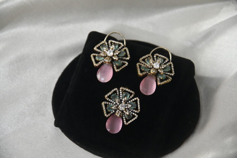 Victorian cz pendant with earrings NFP27LBP