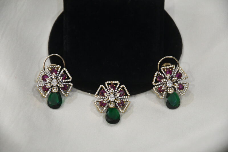 Victorian cz pendant with earrings NFP27PG