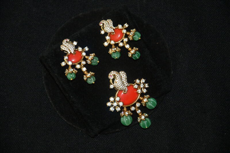 Coral cz pendant with earrings NFP28