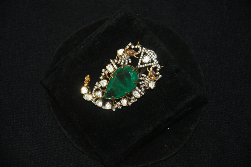 Victorian green pendant with earrings NFP30 - Image 2