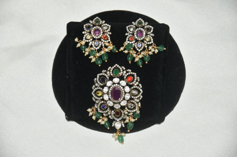 Victorian navaratna big size pendant with earrings NFP33