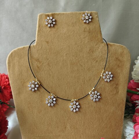 Diamond flower motif black invisible chain NFC16